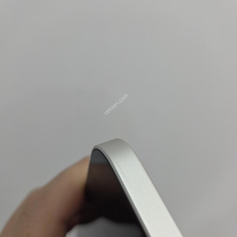 ������12 128GB ȭ��Ʈ A��!!