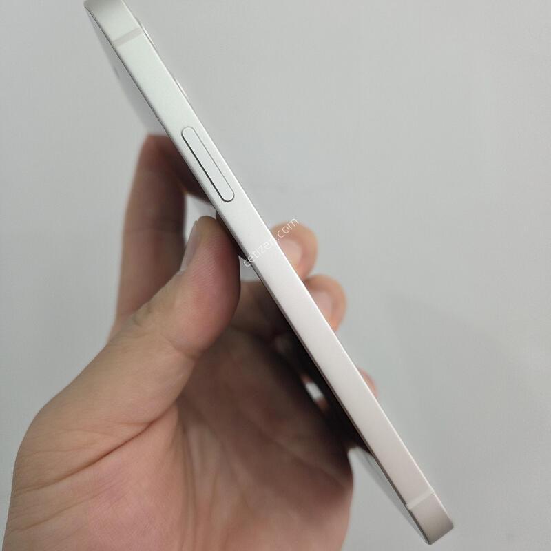 ������12 128GB ȭ��Ʈ A��!!