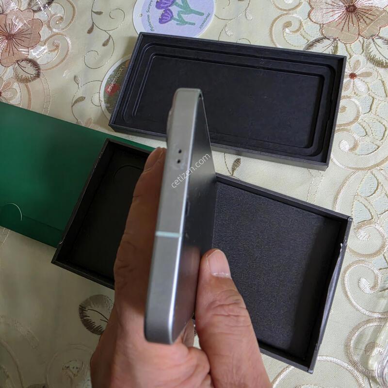 ������ S25+ 512Gb �ڱ������Դϴ�.