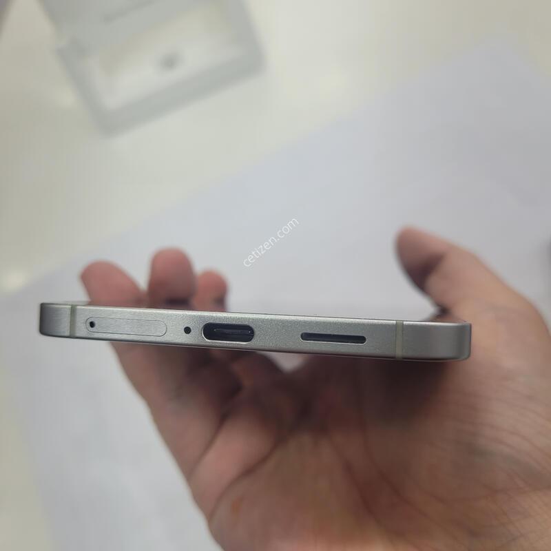 S25���� 512GB �ǻ�� 7���� ���̽����� �˴ϴ�