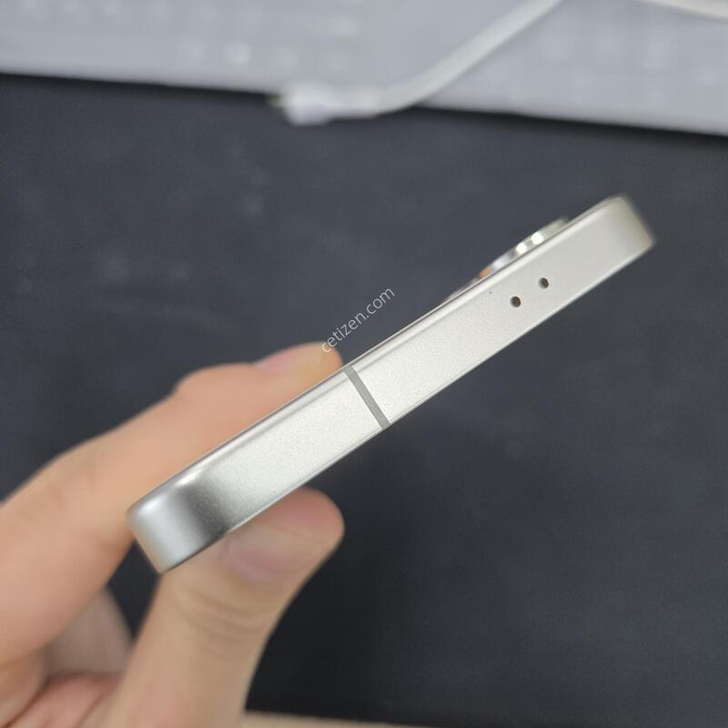 A++ ������ S24 ���ο� 256GB �����������ܻ� ���±�~!