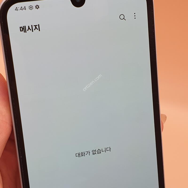 ������ ����3 ����Ʈ���� 128G �Ǹ��մϴ�