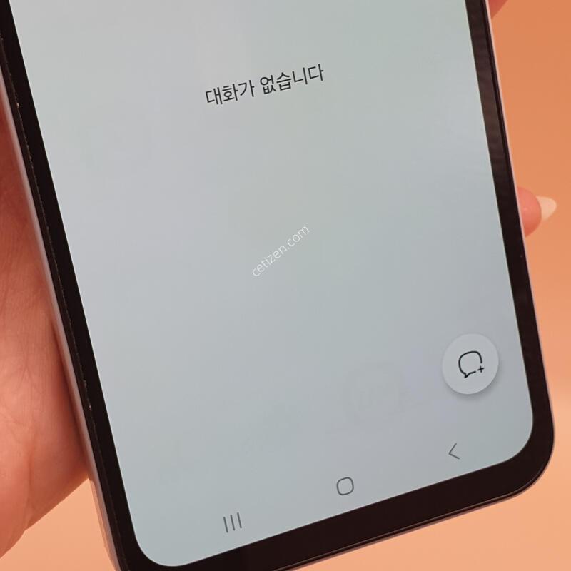 ������ ����3 ����Ʈ���� 128G �Ǹ��մϴ�