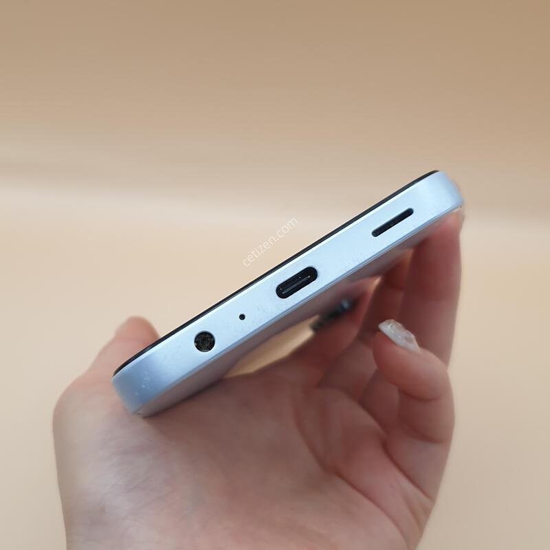 ������ ����3 ����Ʈ���� 128G �Ǹ��մϴ�