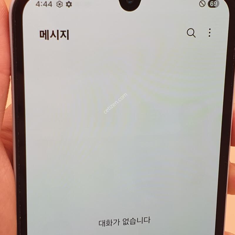 ������ ����3 ����Ʈ���� 128G �Ǹ��մϴ�