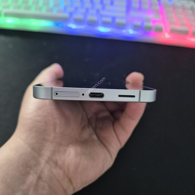 ������ S25 FE ���̺� 256G
