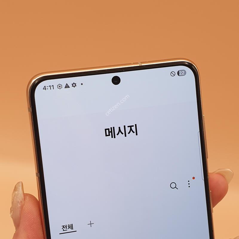 ������S21 5G ���̿÷� 256�Ⱑ �Ǹ��մϴ�-G991N