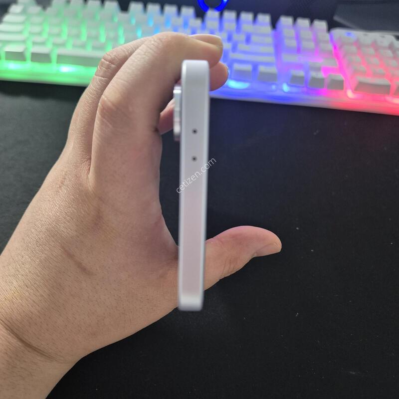 ������ A36 ���̽����� 128G