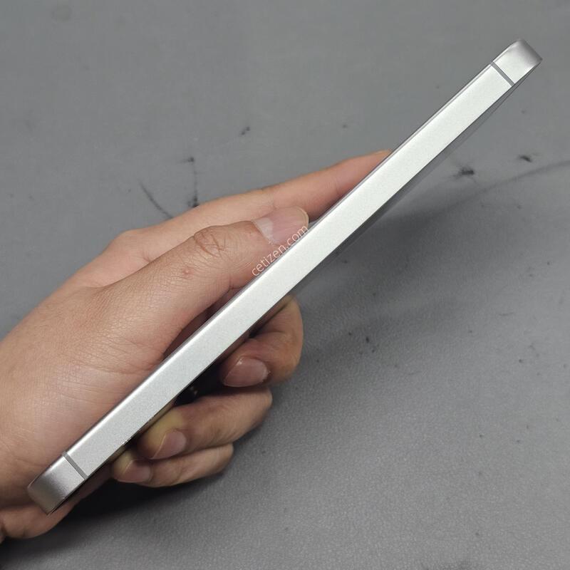 �Ｚ ������ S24FE 256GB �׷��� ���ܻ� �߰��� ~!