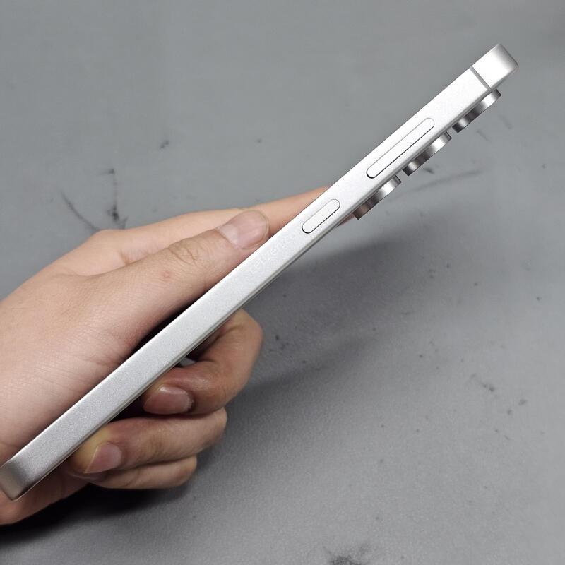 �Ｚ ������ S24FE 256GB �׷��� ���ܻ� �߰��� ~!