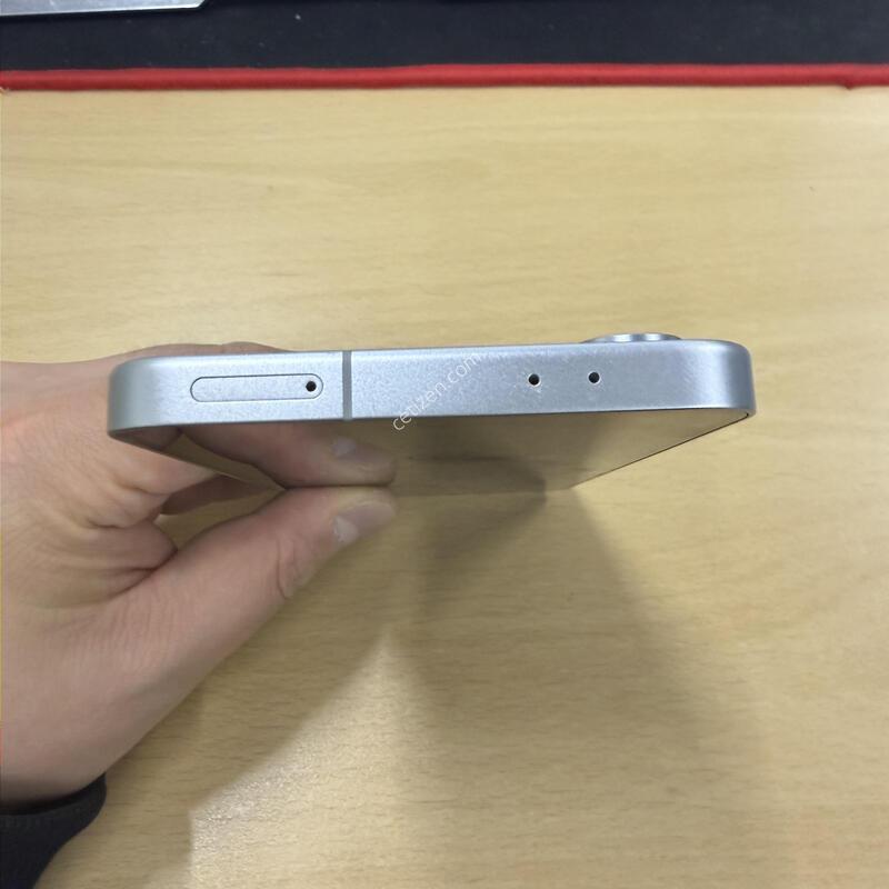 ������ S24FE ���� S�� 256GB