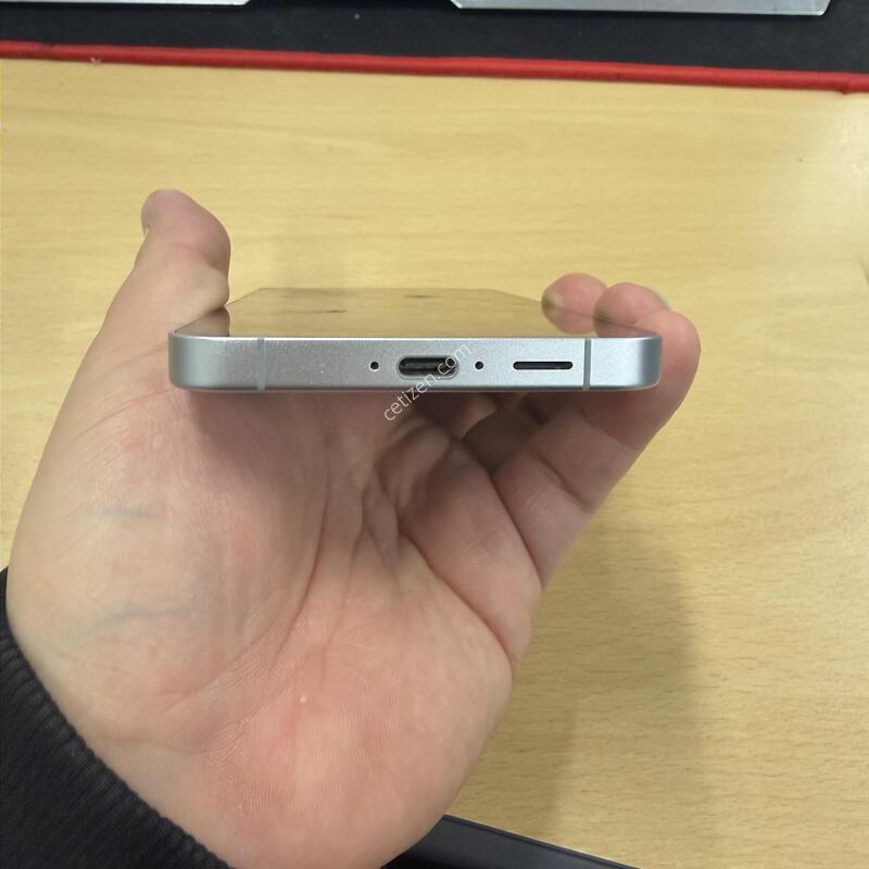 ������ S24FE ���� S�� 256GB