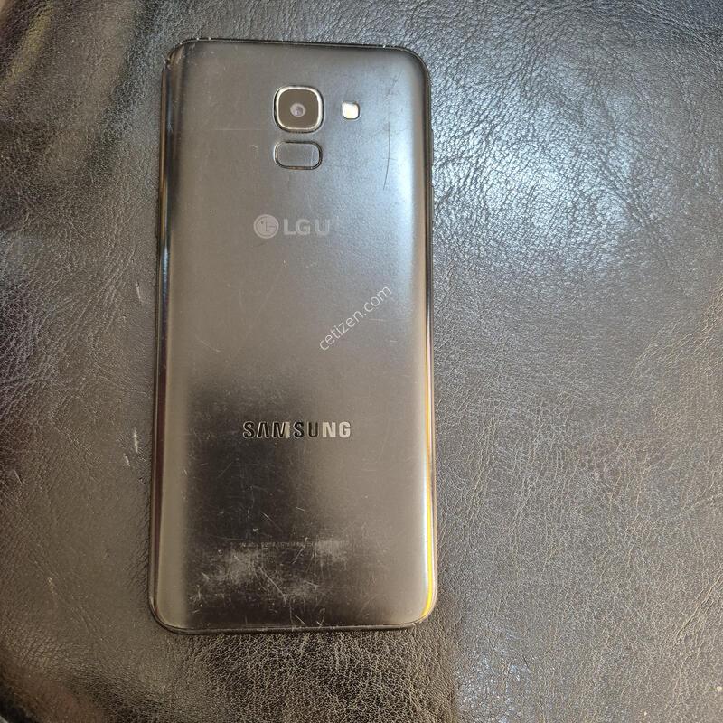 J600