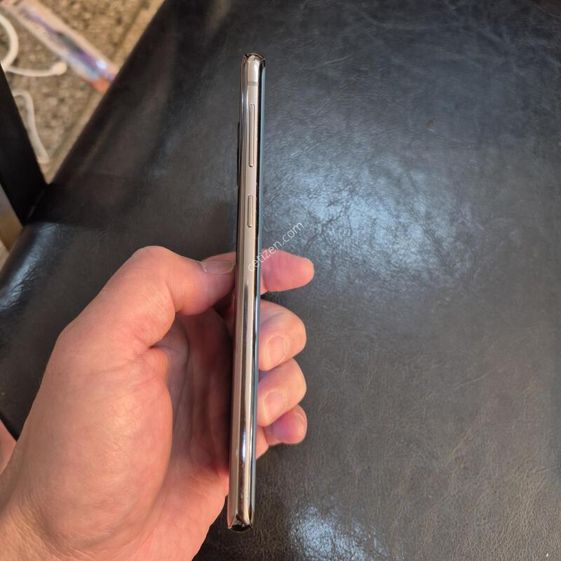 G973