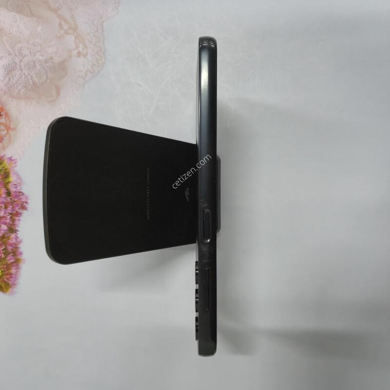 ����������3 ���� 128GB