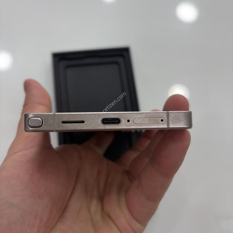 S25��Ʈ�� 512G ƼŸ������