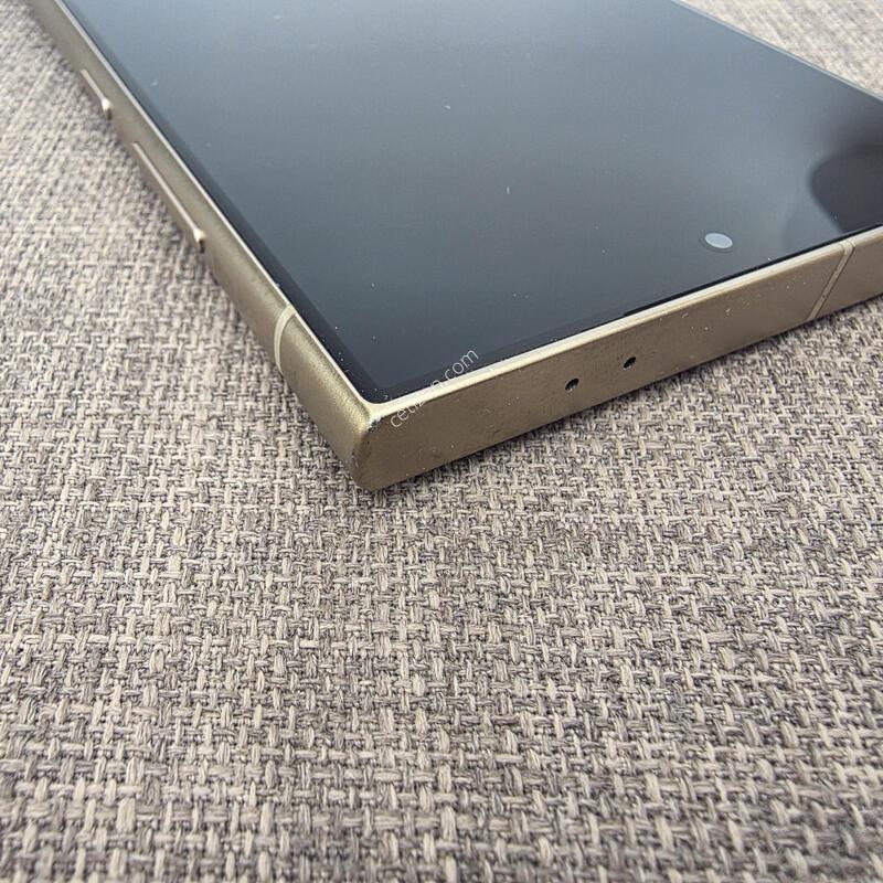 S24��Ʈ�� 256G ���ο� A�� �Ǹ��մϴ�.
