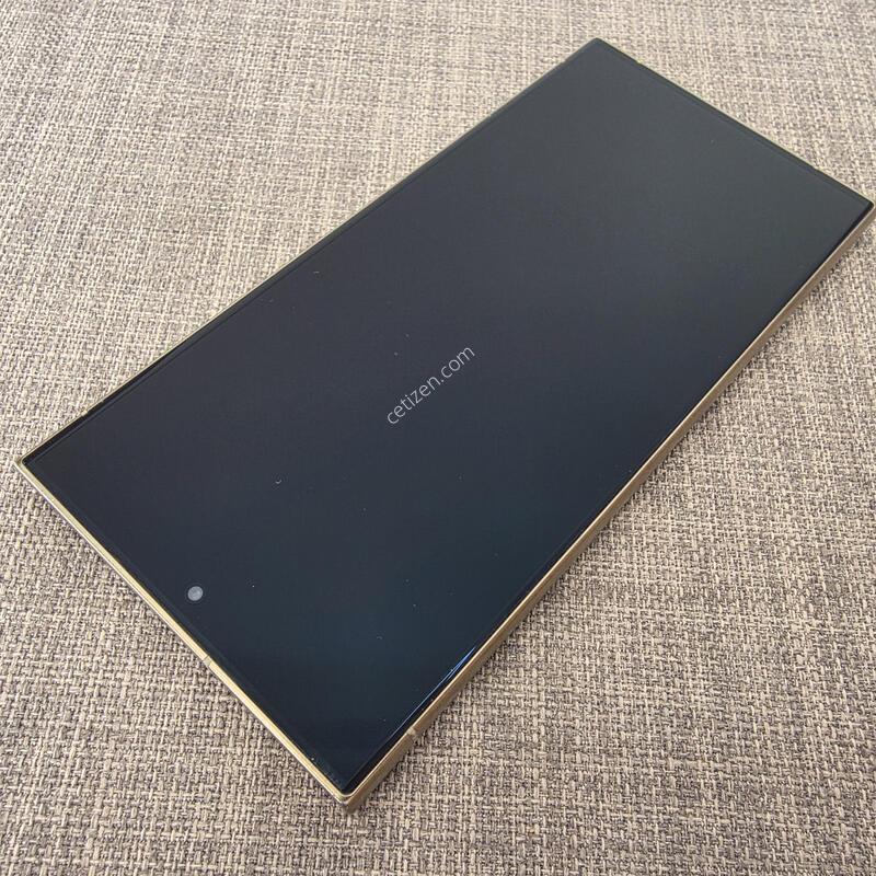 S24��Ʈ�� 256G ���ο� A�� �Ǹ��մϴ�.