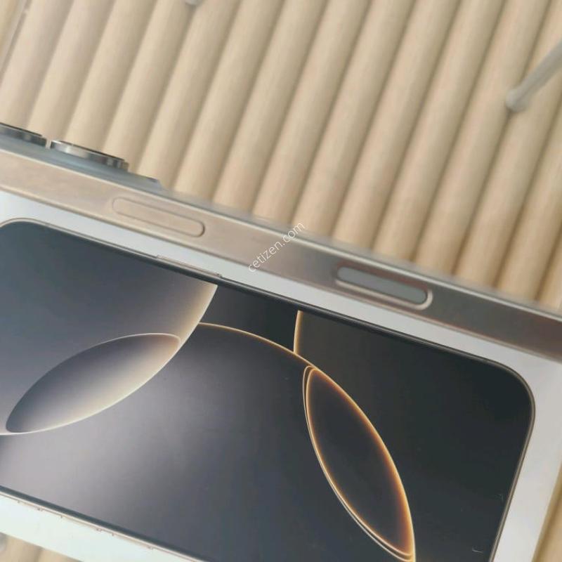 ������16���� 256G ���߷�ƼŸ�� ���͸�100 ƯSSSS