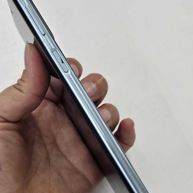������ ����2 ���׸� 128GB