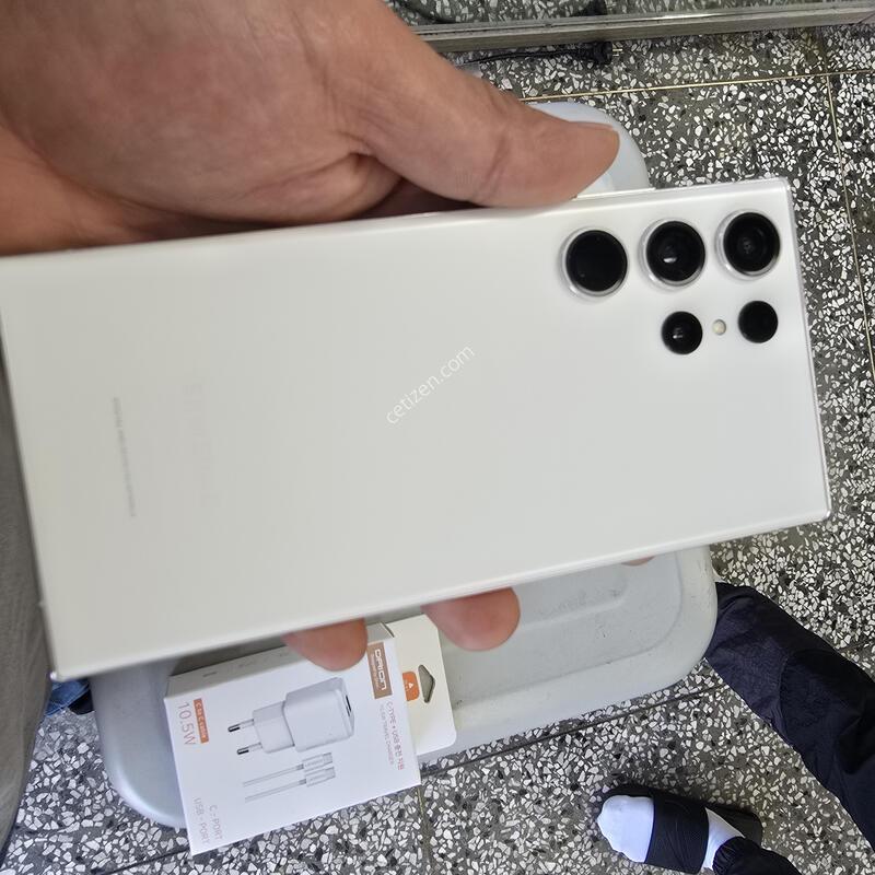 SK S23��Ʈ�� (S918) 256G ȭ��Ʈ���� ����� �˴ϴ�