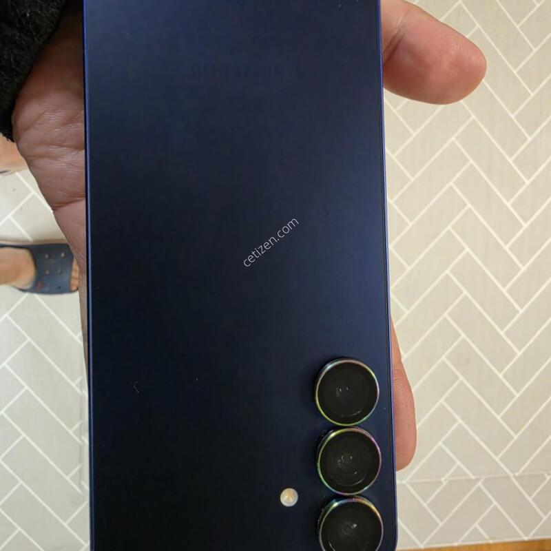 ������ S25 �÷��� 256G ���̺� �˴ϴ�. A��