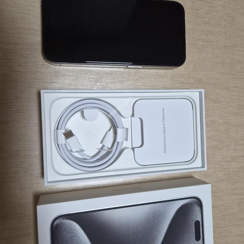 ������15���� ȭ��Ʈ 128g s��