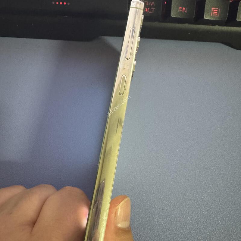 �������� SSS�� �Ｚ ������S23 256GB �Ǹ��մϴ�.