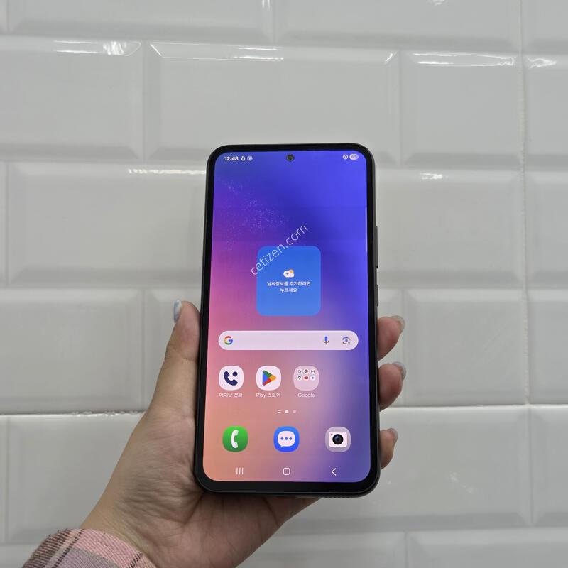 ����������4 ���� 128GB
