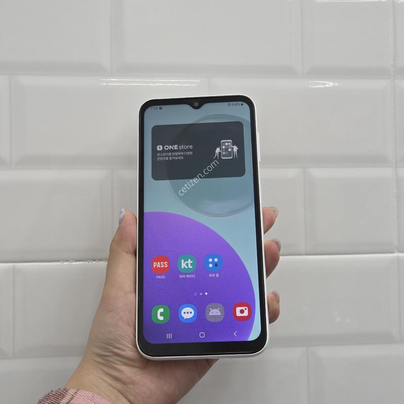 ����������3 ȭ��Ʈ 128GB
