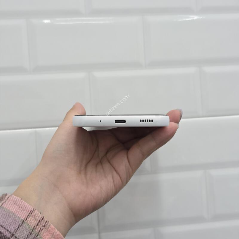 ����������3 ȭ��Ʈ 128GB