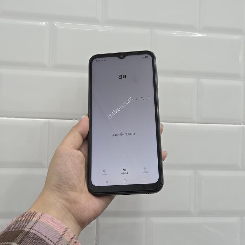 ����������3 ���� 128GB