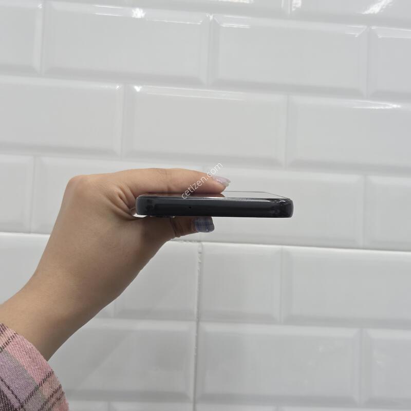 ����������3 ���� 128GB