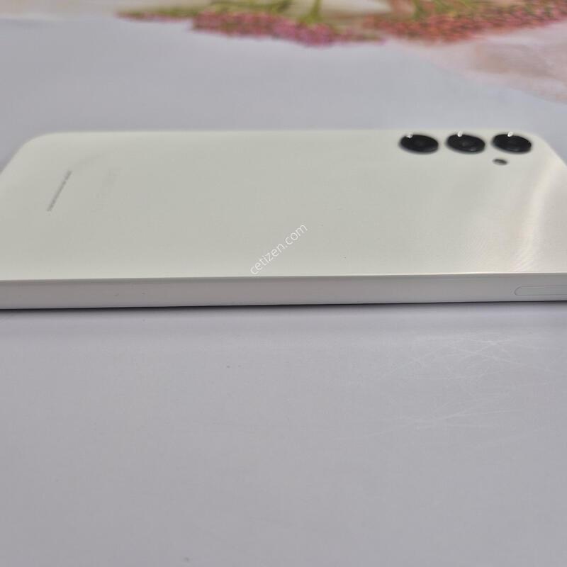 ����������3 ȭ��Ʈ 128GB