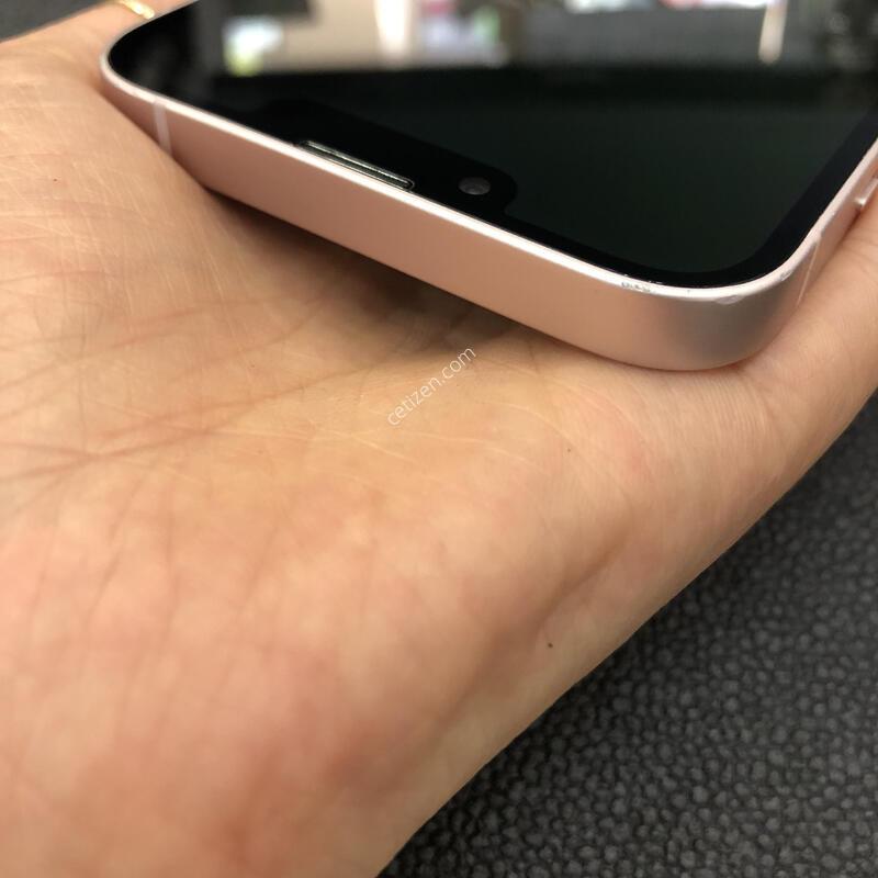 ������13 ��ũ 256G,����� ���ƿ�,�����ϰ� �Ǹ��մϴ�