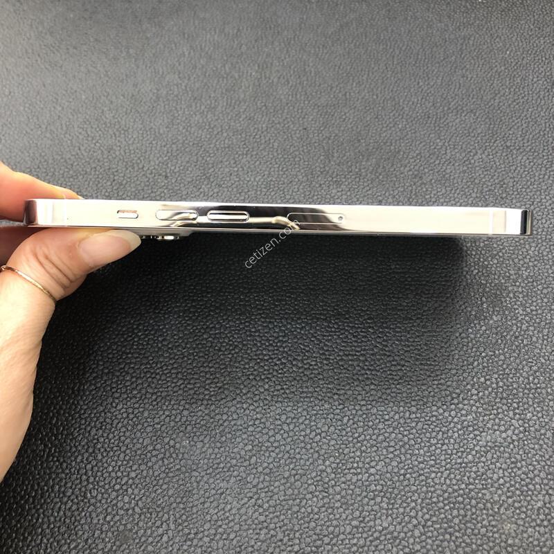 ������13���� ȭ��Ʈ 128G,�ܰ� ƯA��