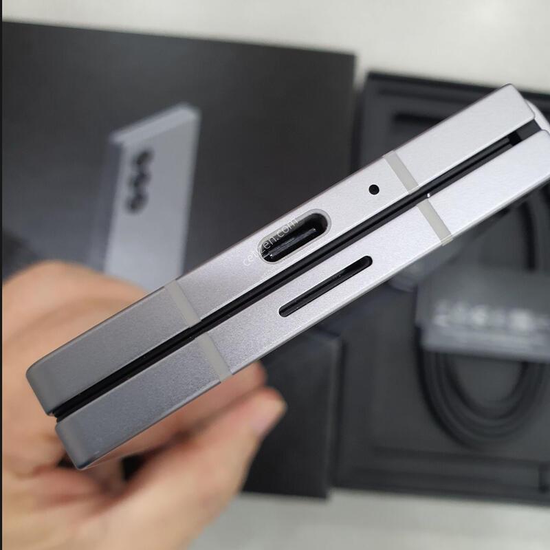 ������ Z����6 256GB Ǯ�ڽ� �ڱ��� �����