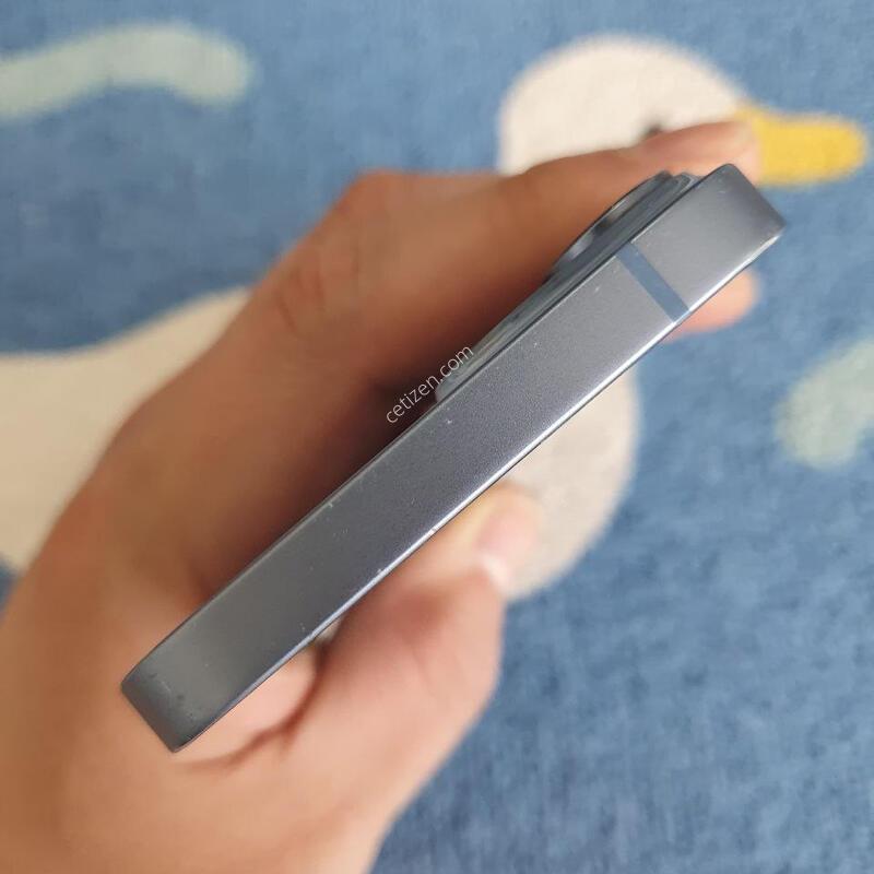 ������14 256G ���ܻ� �߰��� �����