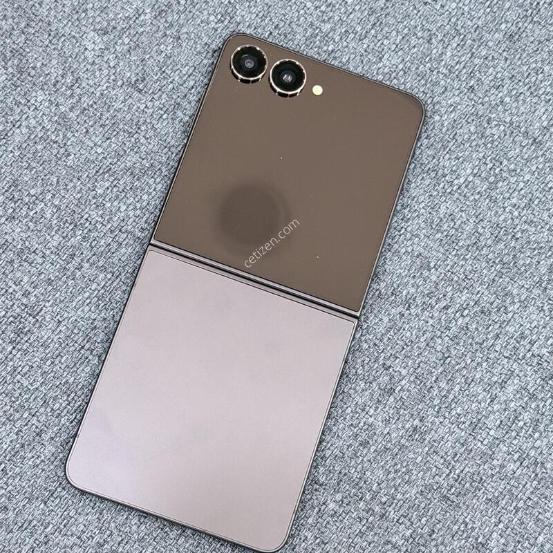 �ø�7 256GB