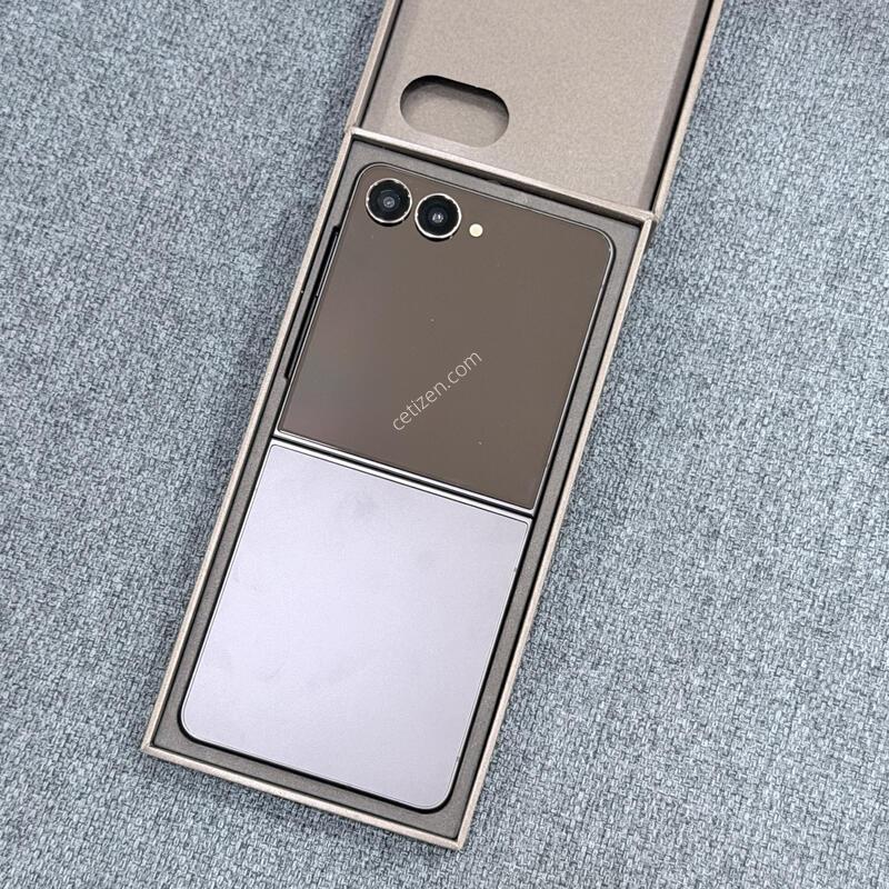 �ø�7 256GB