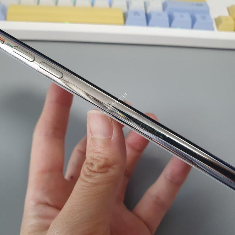 ������X / 256GB / �ǹ� / ���͸����� 66%