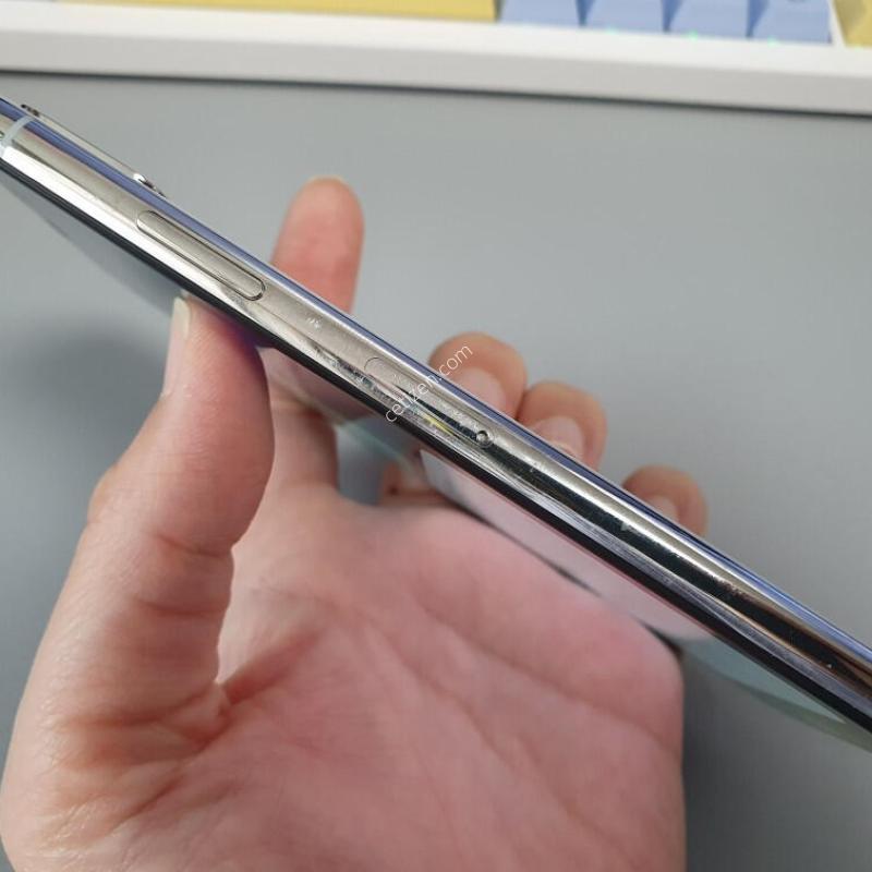 ������X / 256GB / �ǹ� / ���͸����� 66%