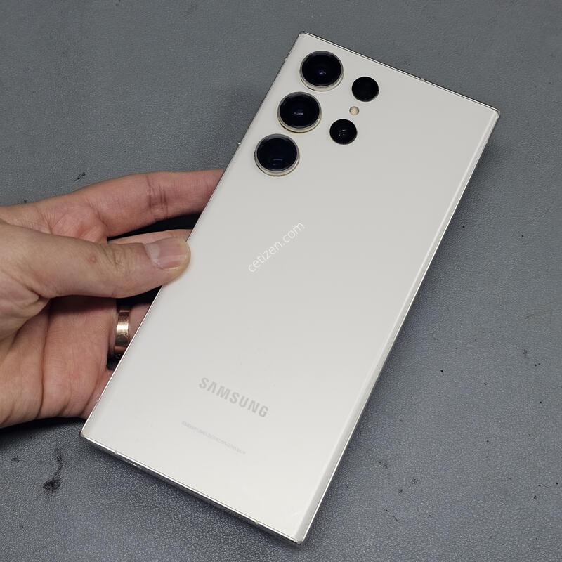 �Ｚ ������ S23��Ʈ�� 256GB ũ�� ������ ������ ������ �߰���~ ������ �Կ��� ��õ~!