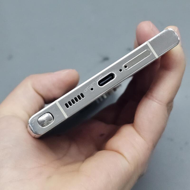 �Ｚ ������ S23��Ʈ�� 256GB ũ�� ������ ������ ������ �߰���~ ������ �Կ��� ��õ~!