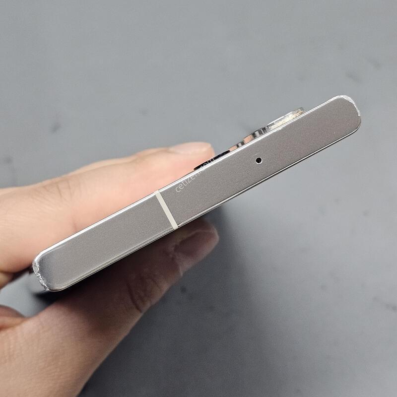�Ｚ ������ S23��Ʈ�� 256GB ũ�� ������ ������ ������ �߰���~ ������ �Կ��� ��õ~!