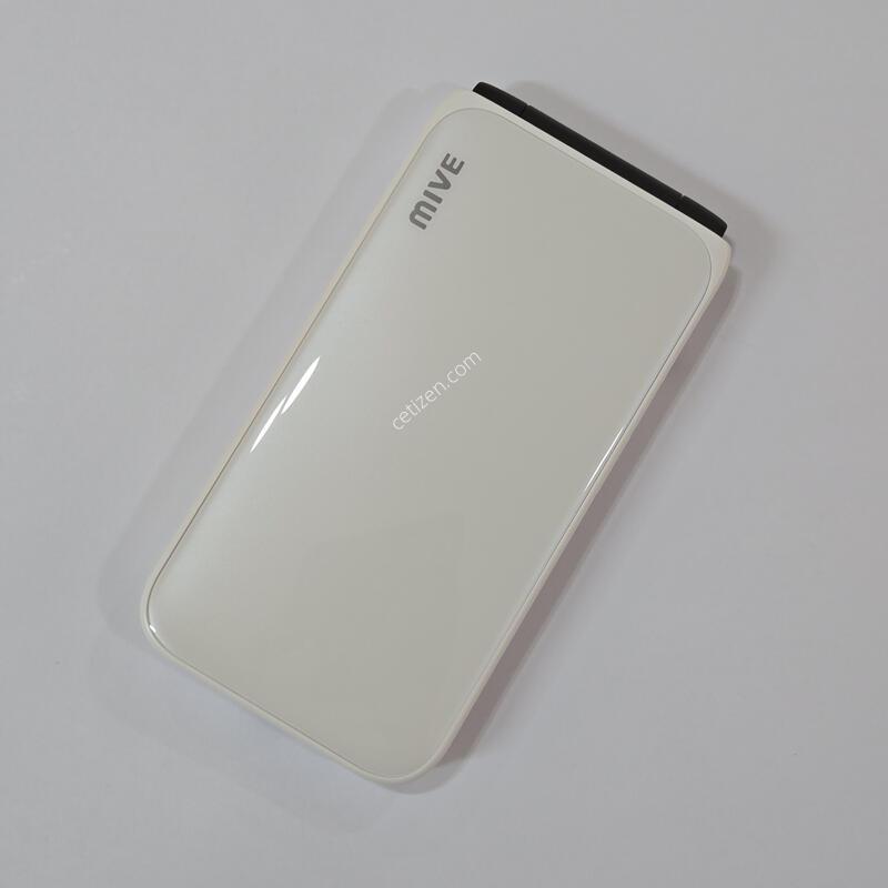 ��Ÿ������ 32GB ȭ��Ʈ 75751
