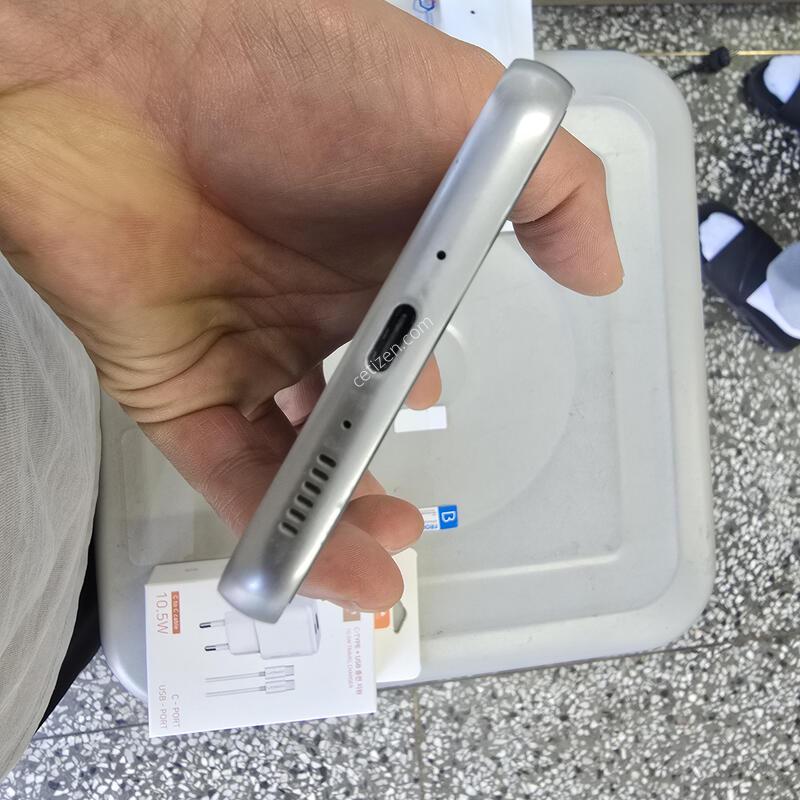 SK A34(A346) 128G �ǹ����� ����� �˴ϴ�