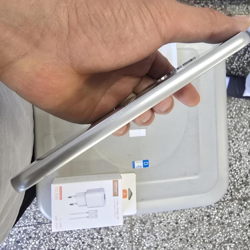 SK A34(A346) 128G �ǹ����� ����� �˴ϴ�