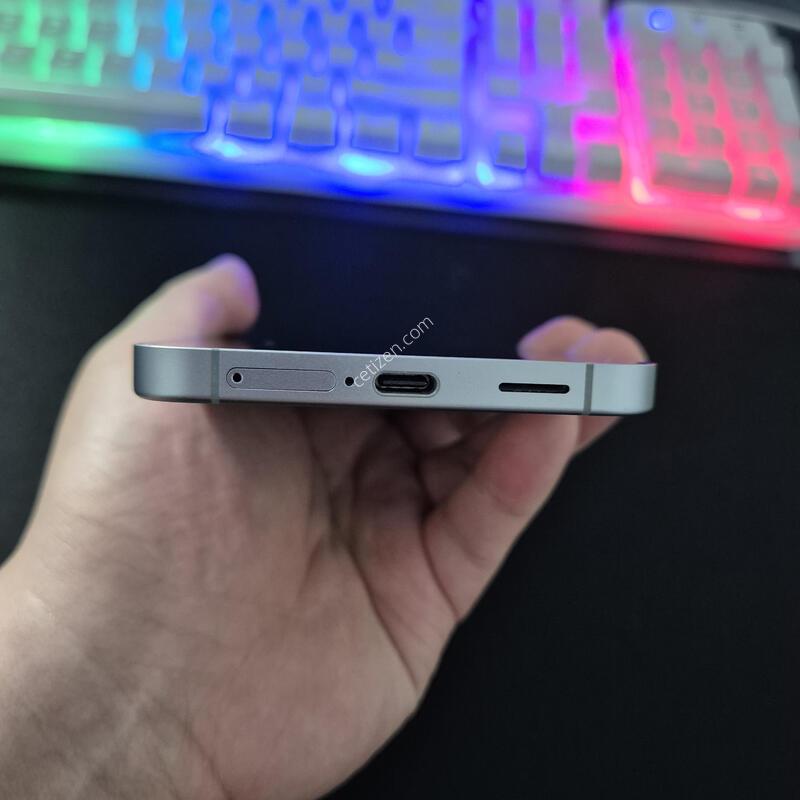 ������ S25 FE ���̺� 256G