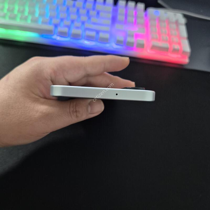 ������ JUMP4 ��Ʈ 128G
